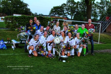 20240511-dames-25-kampioen